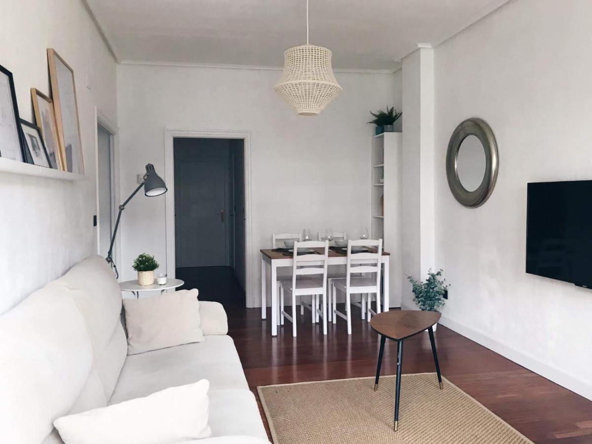 Appartement Muy luminoso en San Mamés à Bilbao Extérieur photo